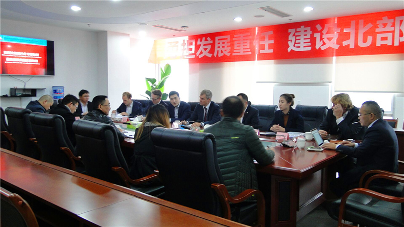 成都天翔環(huán)境與德國歐綠?？腿藖砑瘓F(tuán)洽談