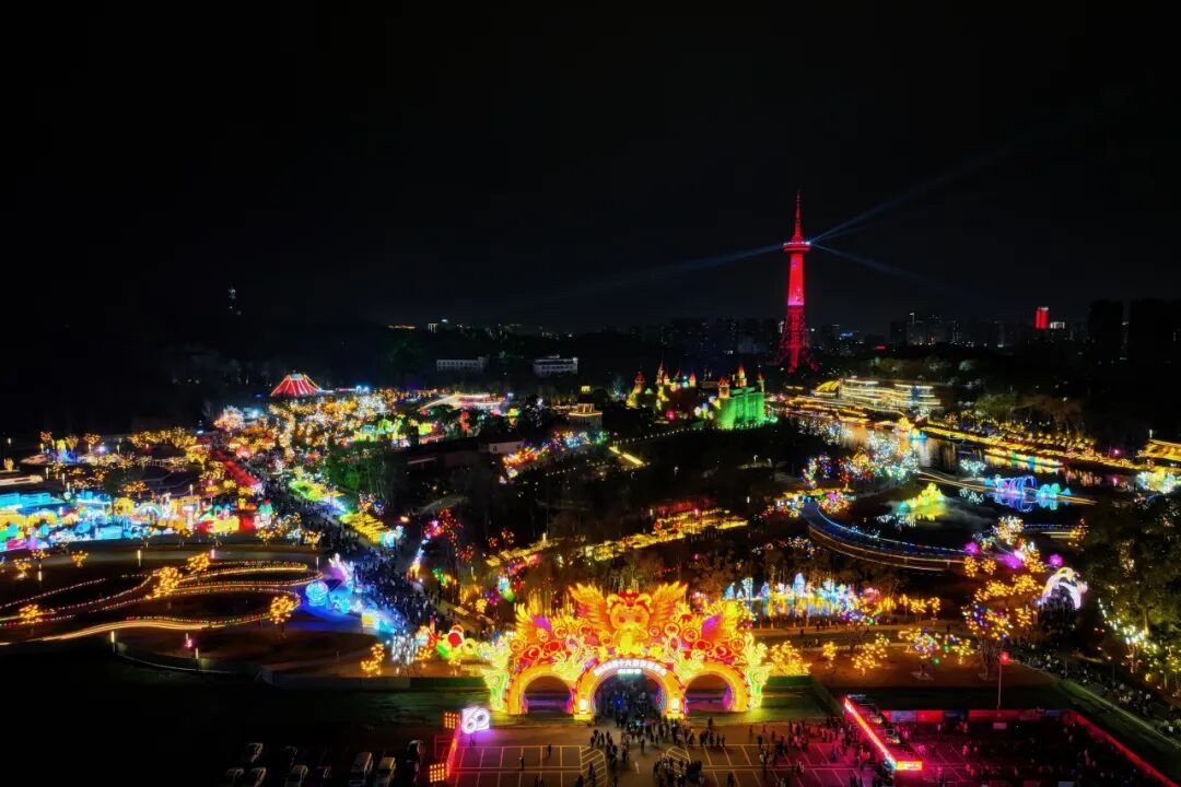 “打造德陽燈會城市品牌名片” 項目成功入選2025年國內(nèi)文化旅游宣傳推廣典型案例！